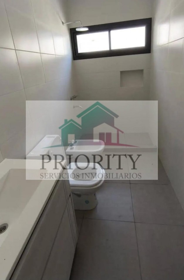 CASA A ESTRENAR EN VENTA