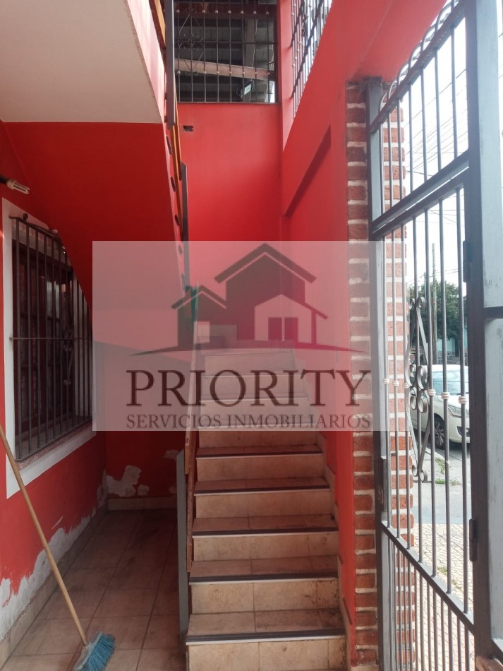 Casa en VENTA (2 plantas)